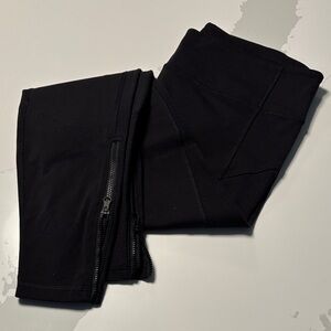 Lululemon Black Zippered Legging